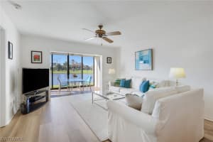 400 Fox Haven Drive, Naples, FL 34104 - MLS#226008722