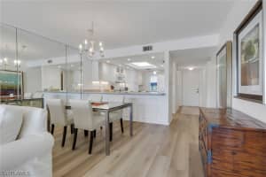 400 Fox Haven Drive, Naples, FL 34104 - MLS#226008722