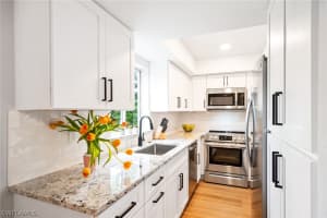 1275 7th Avenue, Naples, FL 34102 - MLS#226008738