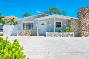 5350 Catts St, Naples 5350 Catts St, Naples