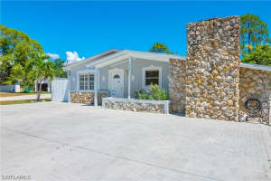 5350 Catts Street, Naples, FL 34113 - MLS#226008748