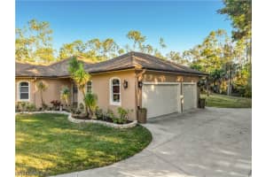 4240 5th Avenue, Naples, FL 34119 - MLS#226008750