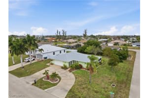 219 16th Terrace, Cape Coral, FL 33990 - MLS#226008784