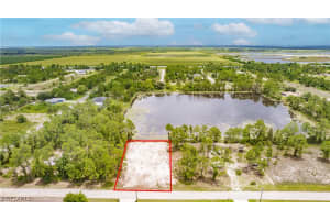 1045 Marathon Avenue, Lehigh Acres, FL 33974 - MLS#226008811