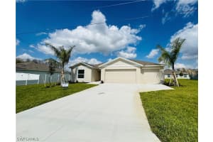 329 Marta Drive, Lehigh Acres, FL 33974 - MLS#226008822