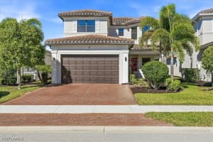 4512 Aurora St, Naples