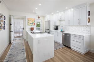 333 4th Avenue, Naples, FL 34102 - MLS#226008852