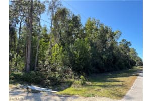  Spanish Oaks Lane, Naples, FL 34119 - MLS#226008866