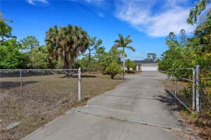 2845 39th Avenue, Naples, FL 34120 - MLS#226008874