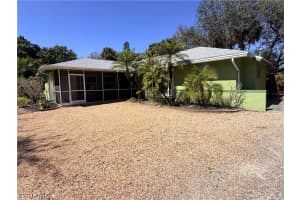 234 Duncan Lane, North Fort Myers, FL 33903 - MLS#226008885