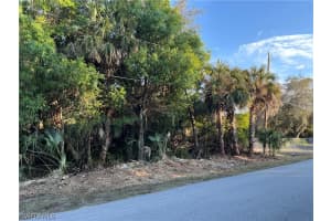 320 16th Street, Naples, FL 34120 - MLS#226008895