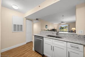 8264 Key Royal Circle, Naples, FL 34119 - MLS#226008901