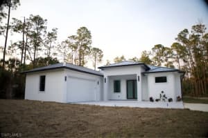 3279 10th Avenue, Naples, FL 34117 - MLS#226008906