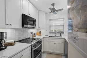 682 Broad Ave S J682 Naples, FL 34102 - Off Market