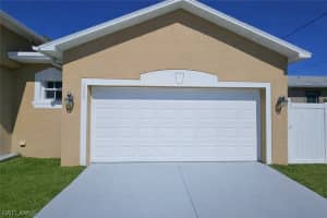 2502 10th Street, Lehigh Acres, FL 33971 - MLS#226009035