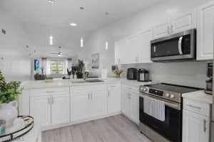 4100 Looking Glass Lane, Naples, FL 34112 - MLS#226009042