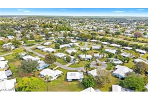 54 Hilo Court, Naples, FL 34112 - MLS#226009074