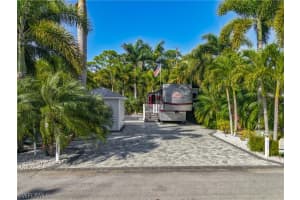 10067 Ramblewood Court, Fort Myers, FL 33905 - MLS#226009089