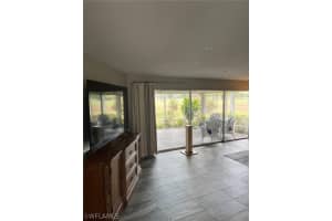 1542 Olmeda Way, Fort Myers, FL 33901 - MLS#226009092