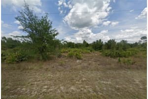 1102 Jefferson Avenue, Lehigh Acres, FL 33936 - MLS#226009101