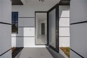 1053 Marine Avenue, Lehigh Acres, FL 33974 - MLS#226009124