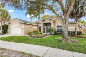 347 Burnt Pine Dr, Naples
