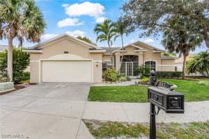 347 Burnt Pine Drive, Naples, FL 34119 - MLS#226009139