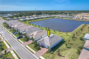 437 Tamarindo Lane, Naples, FL 34114 - MLS#226009171