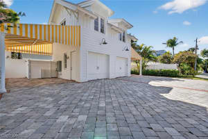 477 3rd Avenue, Naples, FL 34102 - MLS#226009186