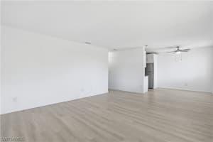 4607 Bayshore Drive, Naples, FL 34112 - MLS#226009190