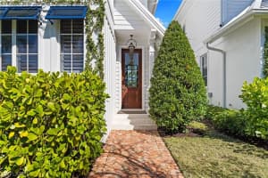 901 10th Avenue, Naples, FL 34102 - MLS#226009201