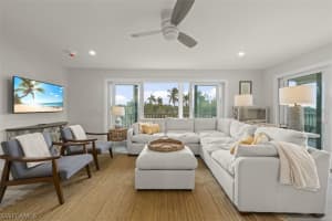 585 Gulf Drive, Sanibel, FL 33957 - MLS#226009206