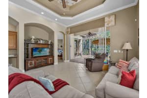 5757 Mango Circle, Naples, FL 34110 - MLS#226009225