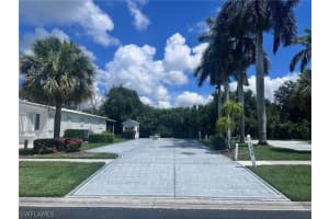 1008 Diamond Lake Circle, Naples, FL 34114 - MLS#226009266