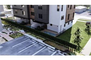 1525 Blue Point Avenue, Naples, FL 34102 - MLS#226009277