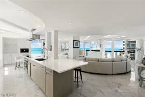 4001 Gulf Shore Boulevard, Naples, FL 34103 - MLS#226009283