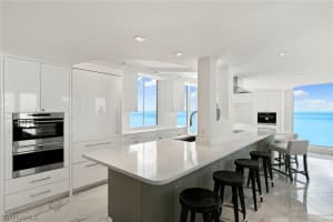 4001 Gulf Shore Boulevard, Naples, FL 34103 - MLS#226009283