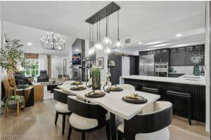 4742 West Boulevard, Naples, FL 34103 - MLS#226009294