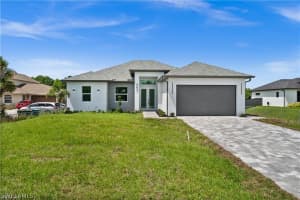 3631 68th Ave Ne, Naples