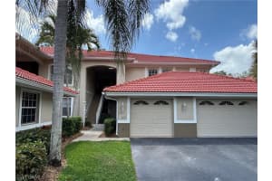 8125 Celeste Dr 5213, Naples