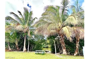 738 Park Avenue, Naples, FL 34110 - MLS#226009396