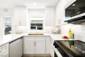 614 Broad Avenue, Naples, FL 34102 - MLS#226009410