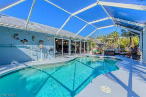 2442 Outrigger Lane, Naples, FL 34104 - MLS#226009424