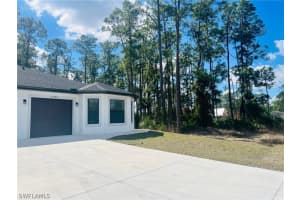 1112 12th Street, Lehigh Acres, FL 33972 - MLS#226009437