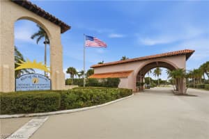 182 Newport Drive, Naples, FL 34114 - MLS#226009439