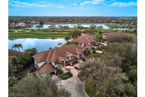 3211 Lancaster Dr 3, Naples