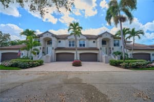 3211 Lancaster Drive, Naples, FL 34105 - MLS#226009479