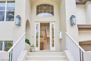 3211 Lancaster Drive, Naples, FL 34105 - MLS#226009479