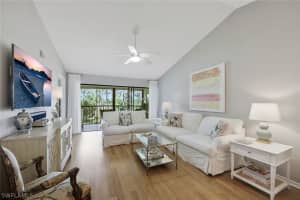 265 DEERWOOD Circle, Naples, FL 34113 - MLS#226009482