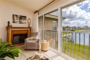 2650 Creek Lane, Naples, FL 34119 - MLS#226009501